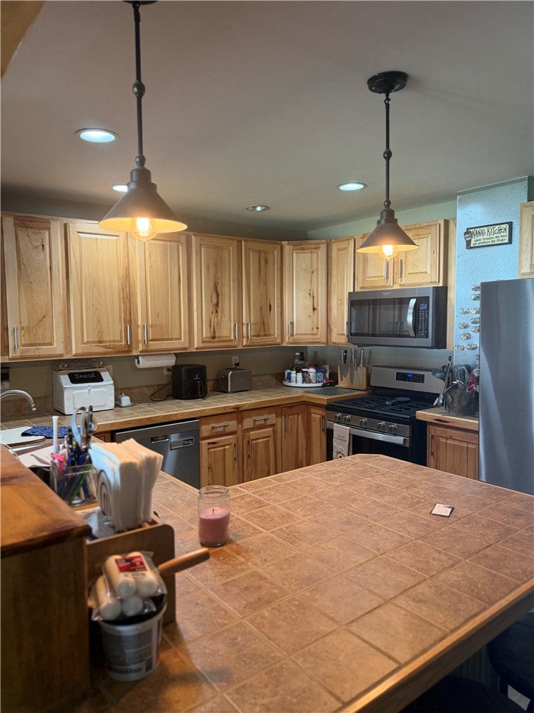 1535 Burlington