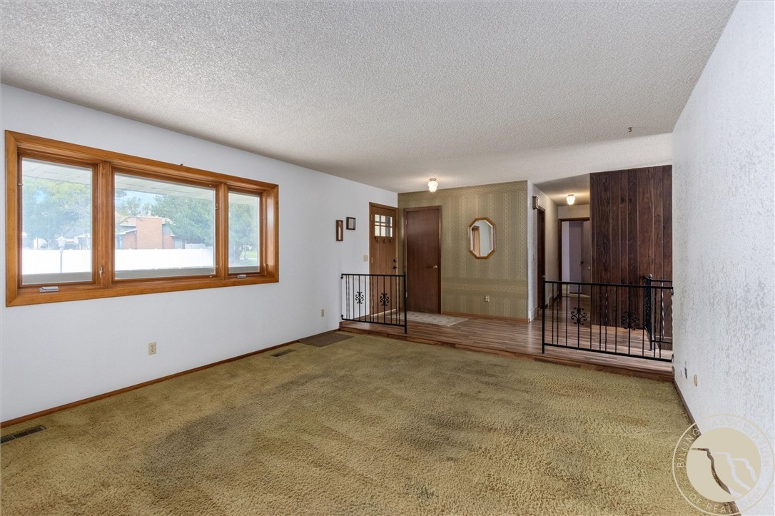 2143 Interlachen Drive