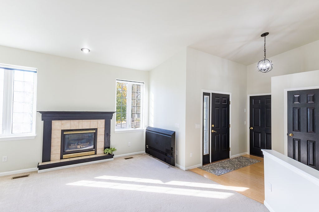 2411 38th Street W