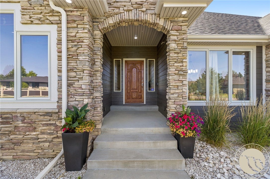 4123 Cedarwood Lane