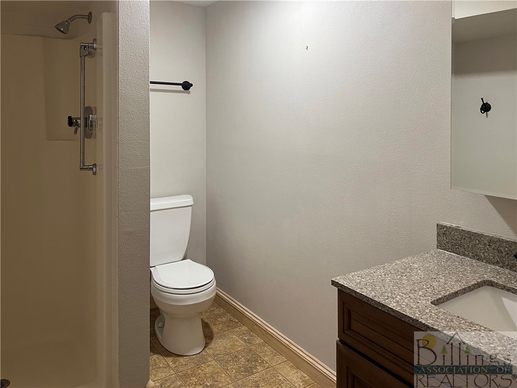 Billings, Montana 59106, United States, 5 Bedrooms Bedrooms, ,4 BathroomsBathrooms,Residential,Pending,73052