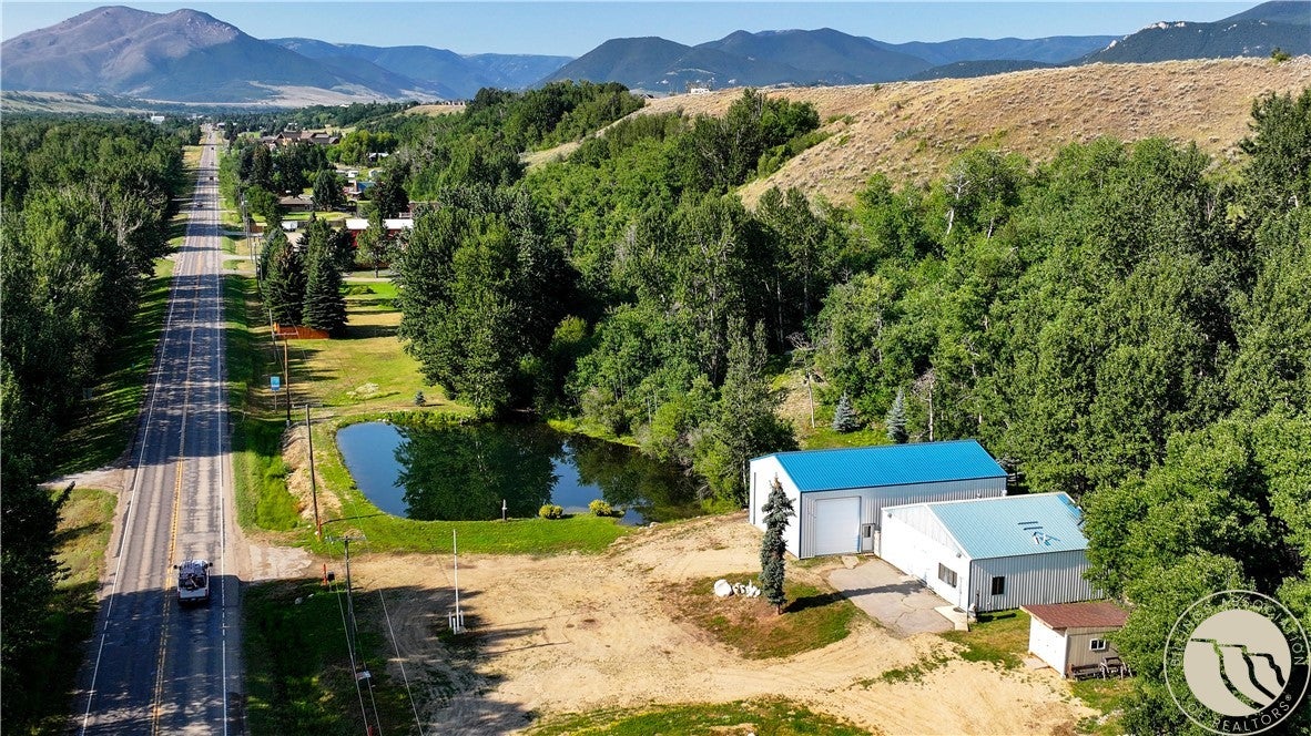 7209 US Highway 212