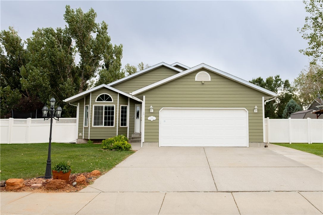1246 Mossman Drive