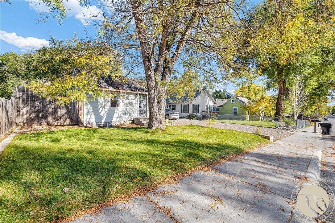 1031 N 22nd