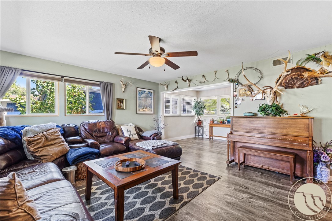 1212 CONCORD Drive