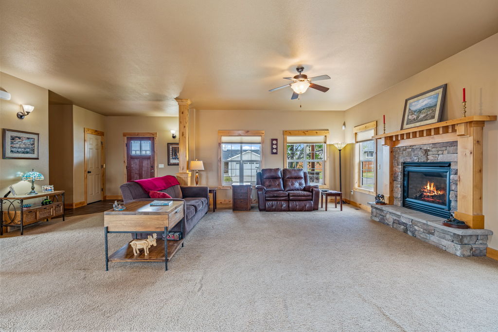 3054 Winchester Trail