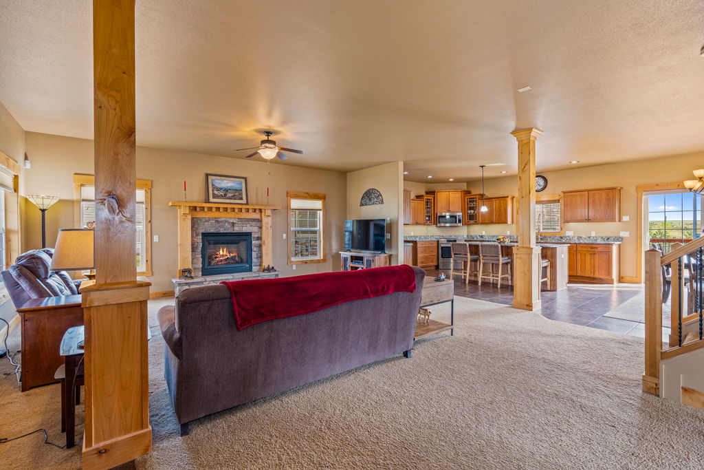 3054 Winchester Trail