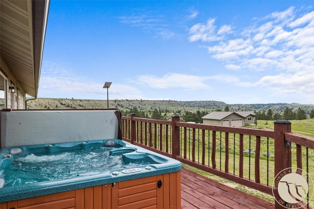 4355 Mountain View