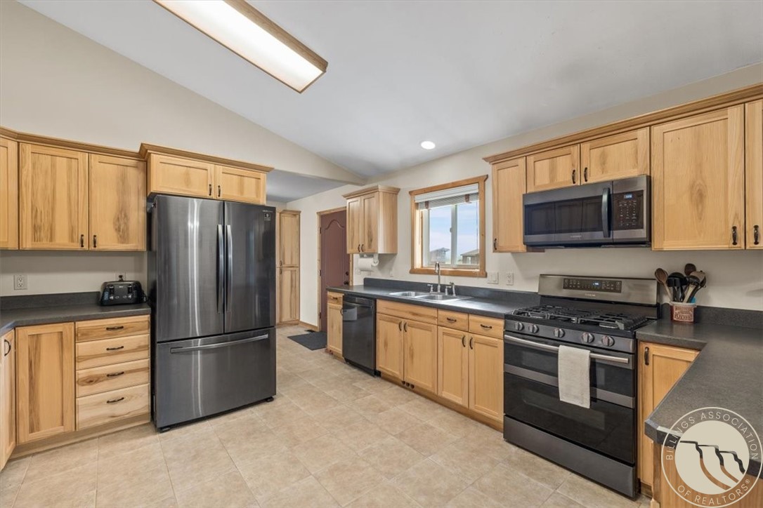 4355 Mountain View
