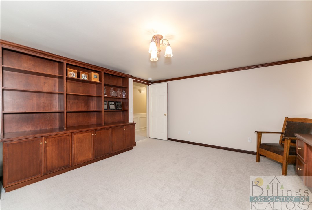 Billings, Montana 59102, United States, 6 Bedrooms Bedrooms, ,3 BathroomsBathrooms,Residential,Contingent,68689