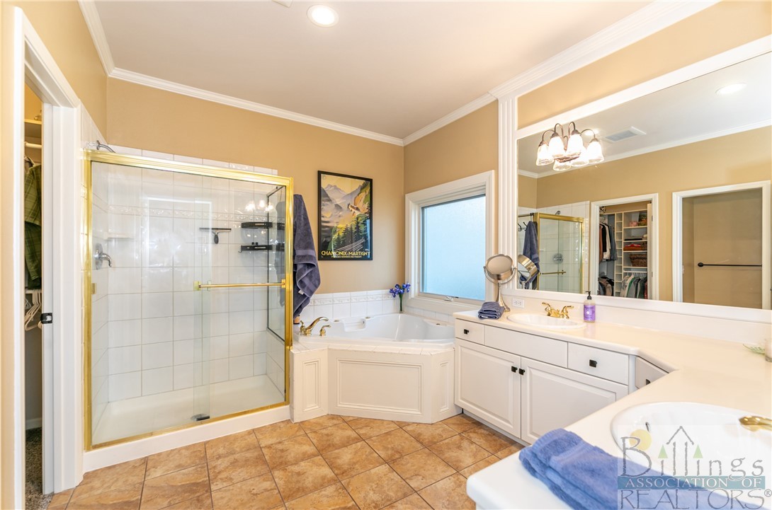 Billings, Montana 59102, United States, 6 Bedrooms Bedrooms, ,3 BathroomsBathrooms,Residential,Contingent,68689