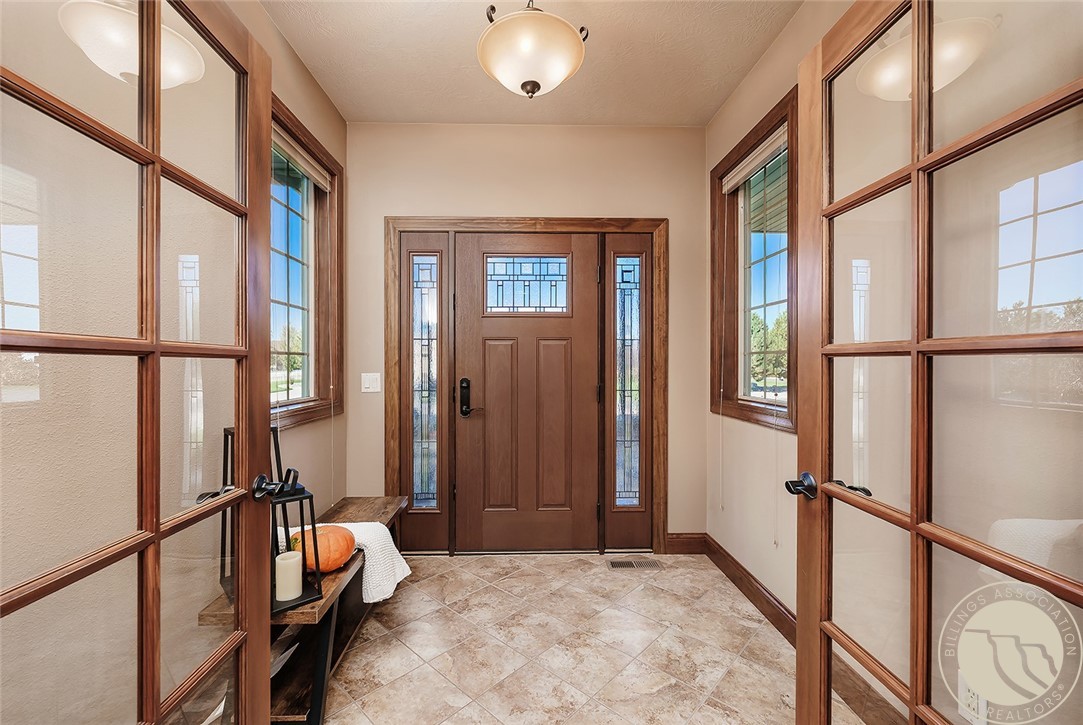 5221 Blue Heron Drive