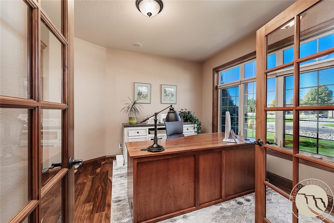 5221 Blue Heron Drive