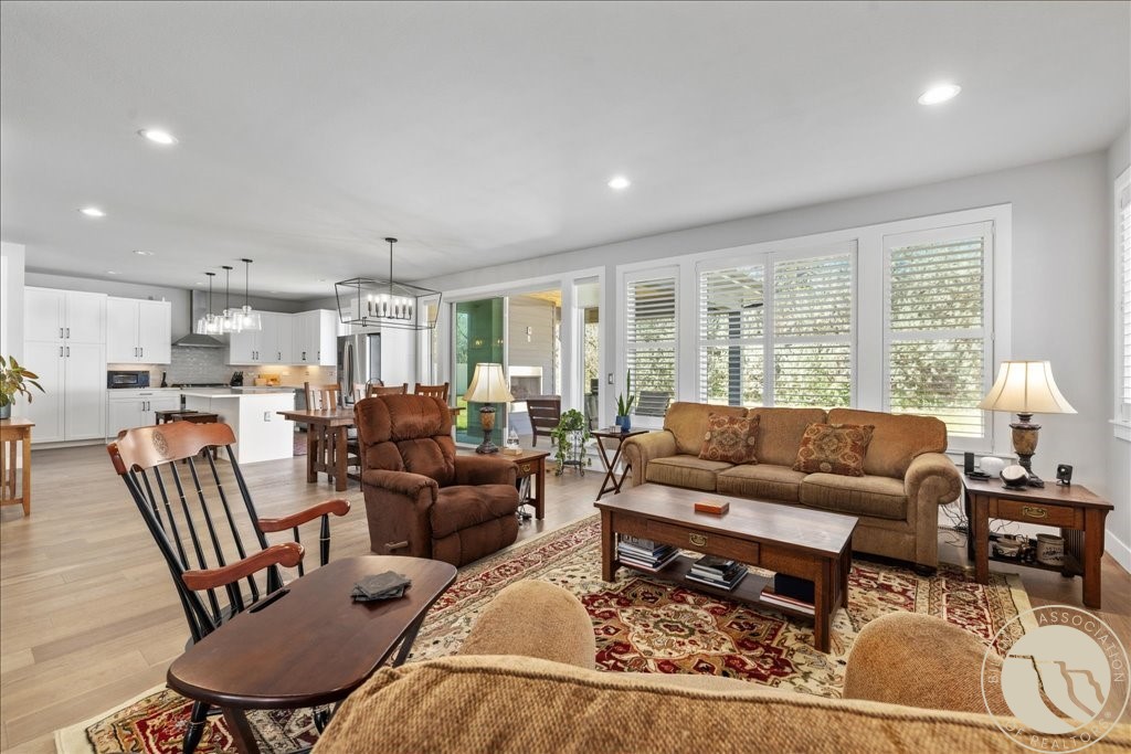 4819 Gold Creek Trail