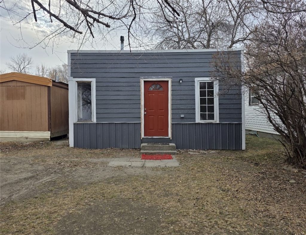 Photo of 612 N 15th Street, Billings, MT 59101 (MLS # 355985)