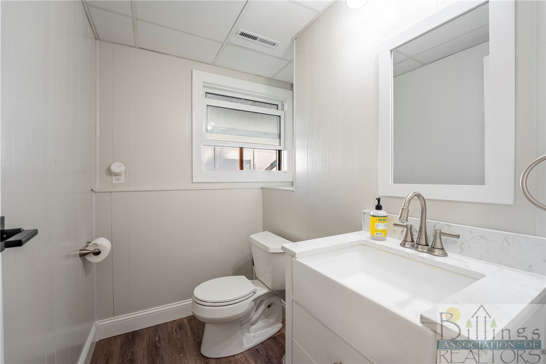 Billings, Montana 59105, United States, 4 Bedrooms Bedrooms, ,3 BathroomsBathrooms,Residential,Contingent,68412