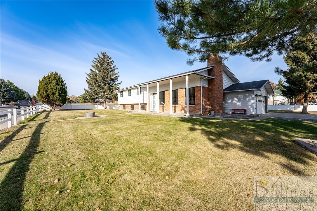 Billings, Montana 59105, United States, 4 Bedrooms Bedrooms, ,3 BathroomsBathrooms,Residential,Contingent,68412