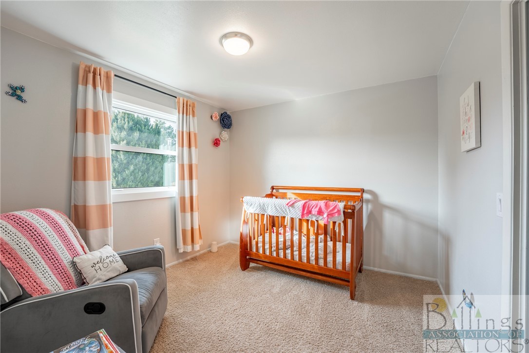 Billings, Montana 59105, United States, 4 Bedrooms Bedrooms, ,3 BathroomsBathrooms,Residential,Contingent,68412