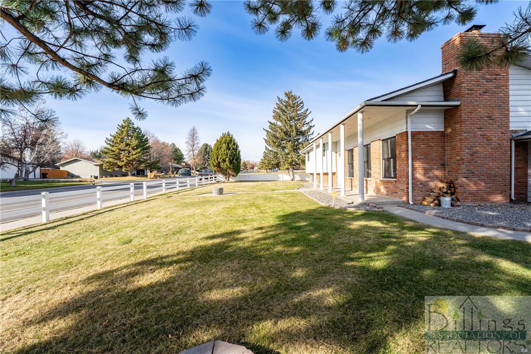 Billings, Montana 59105, United States, 4 Bedrooms Bedrooms, ,3 BathroomsBathrooms,Residential,Contingent,68412