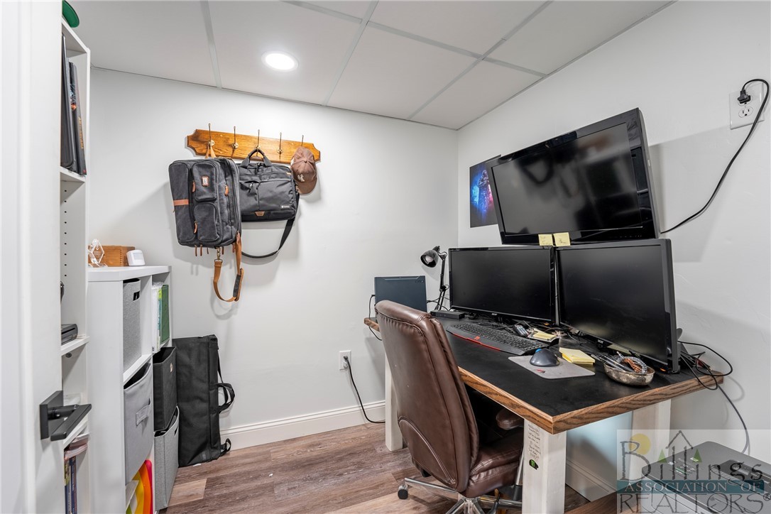 Billings, Montana 59105, United States, 4 Bedrooms Bedrooms, ,3 BathroomsBathrooms,Residential,Contingent,68412