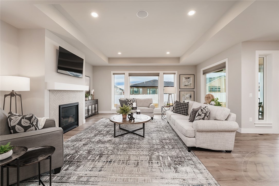 4911 Silver Creek Trail