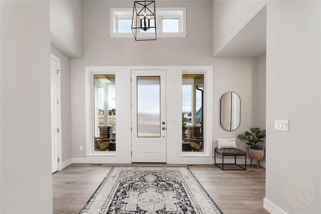 4911 Silver Creek Trail