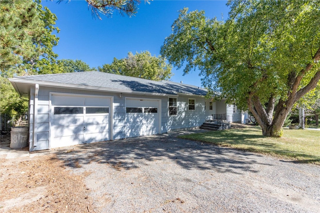 2721 Woody Drive