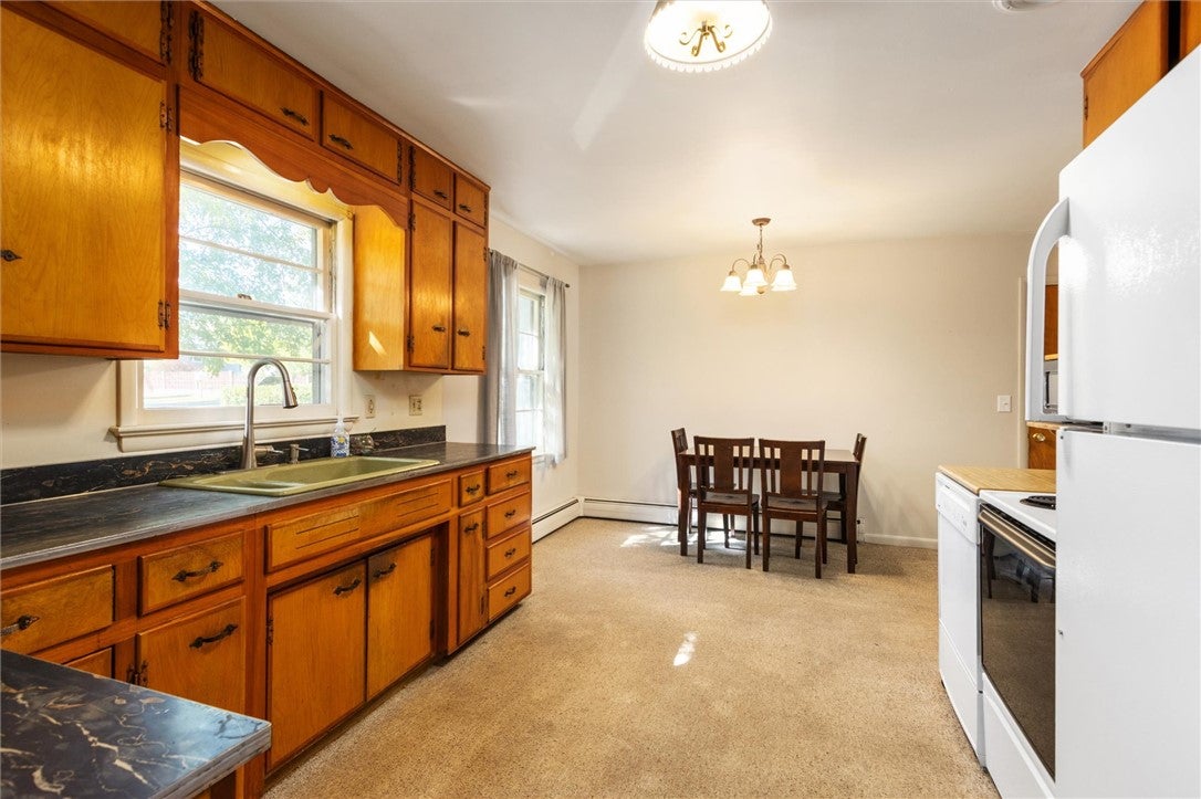 2721 Woody Drive