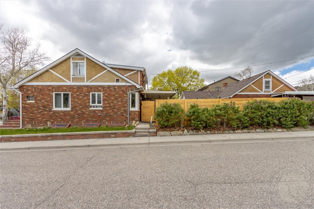903 Princeton Avenue