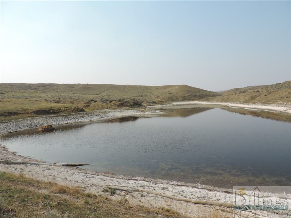 14892 Highway 87