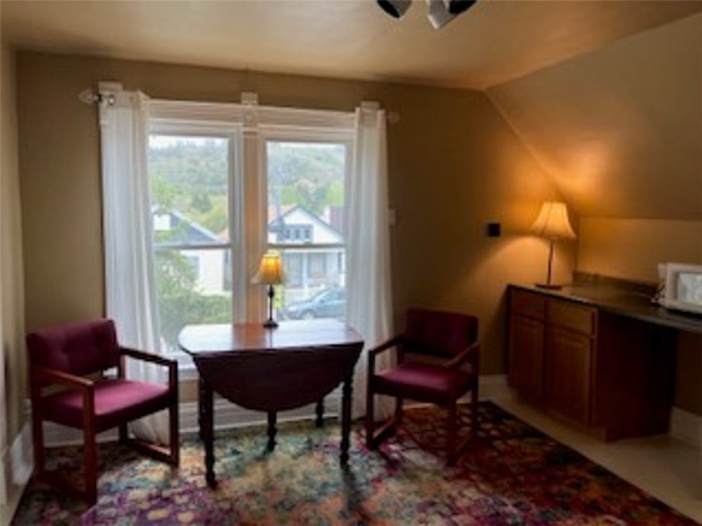 Red Lodge, Montana 59068, United States, 3 Bedrooms Bedrooms, ,2 BathroomsBathrooms,Residential,Active,235712