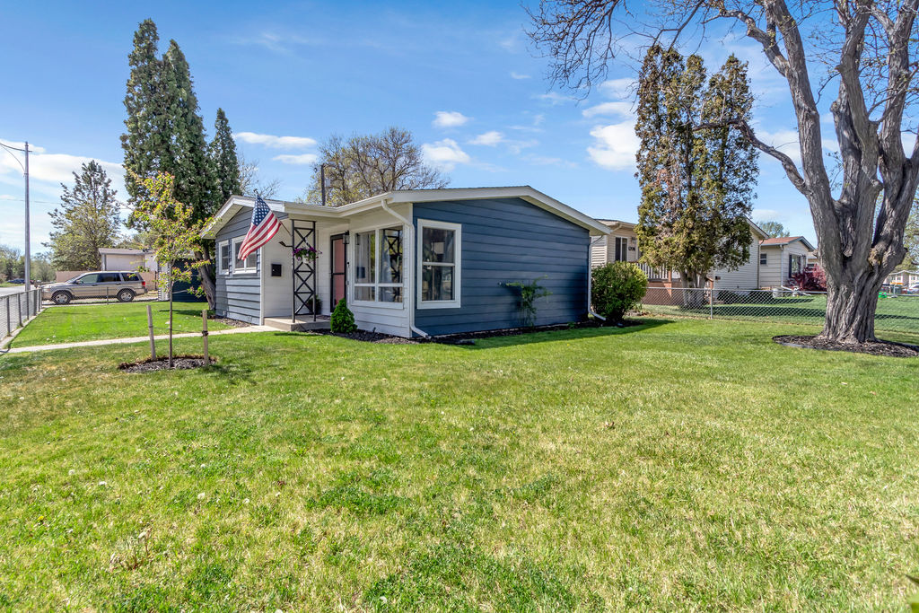 1204 Fairvale Drive