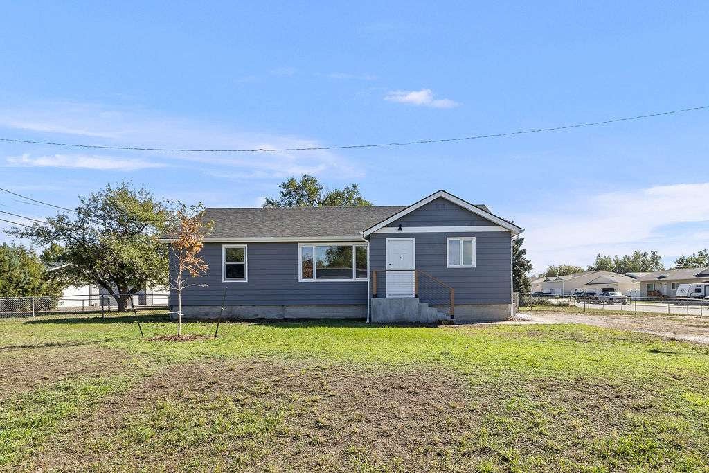 1601 Bitterroot Drive