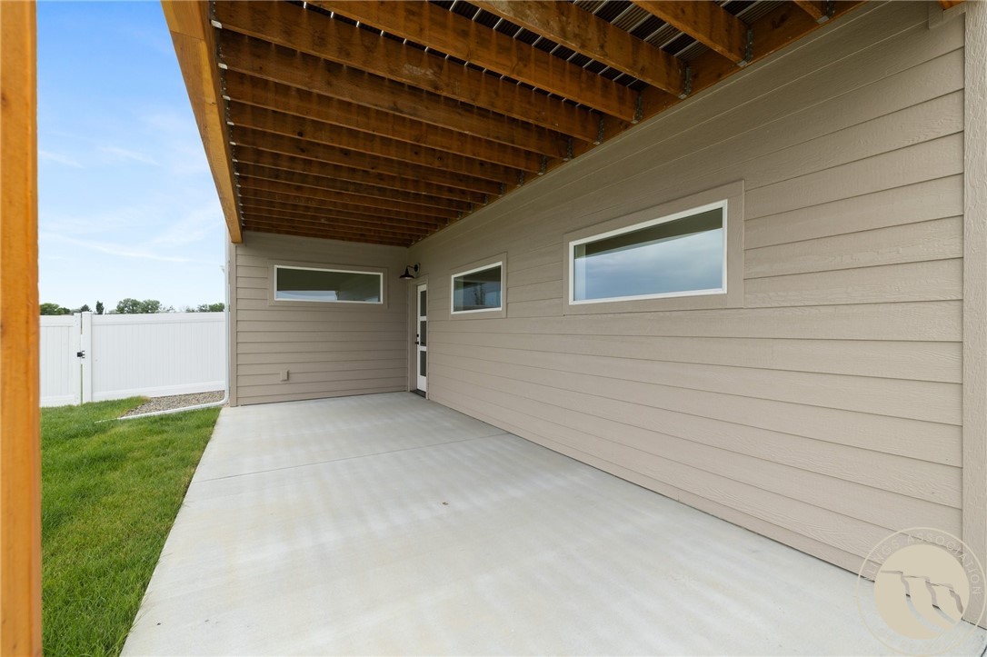 1208 Buffalo Crossing Dr