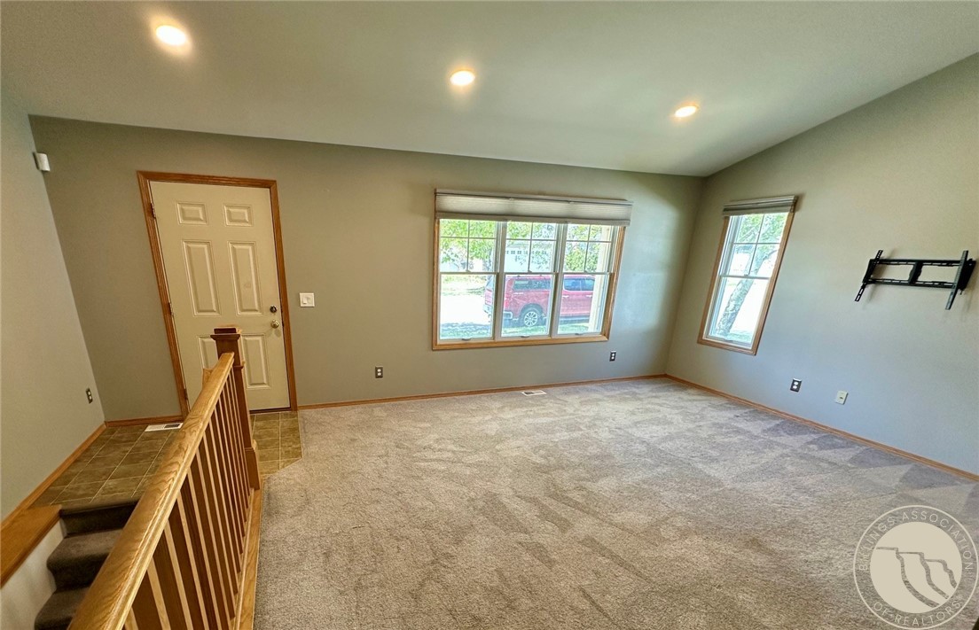 1681 Tiburon Lane