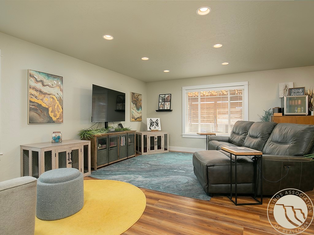 3079 Hunters Ridge Loop