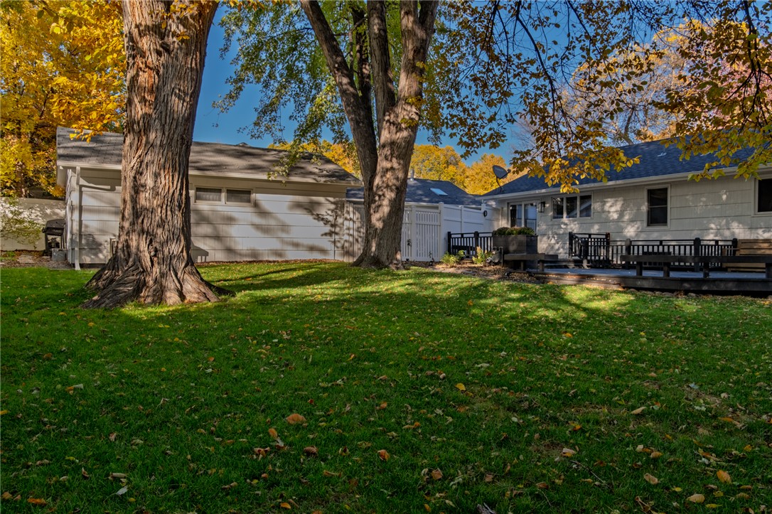 2612 Raymond Place Place