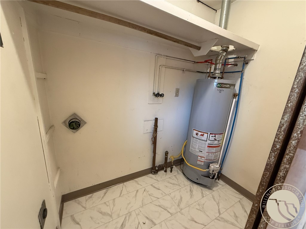 804/806 Alderson Avenue