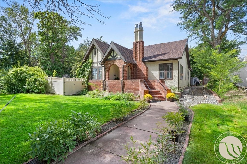 2328 Elm Street