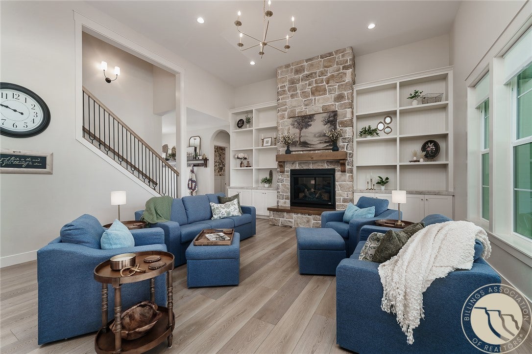 1110 Radiant Court