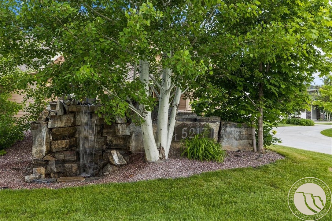 5217 Blue Heron Dr.