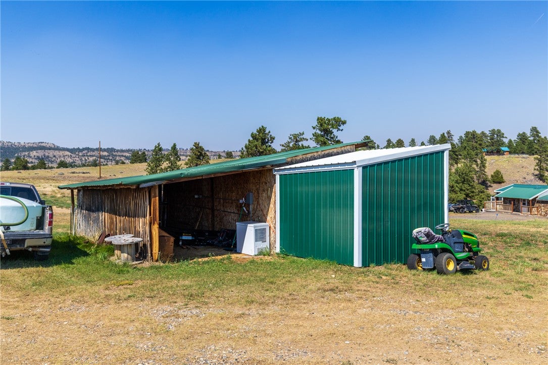 5815 Chief Buffalo Horn Trail