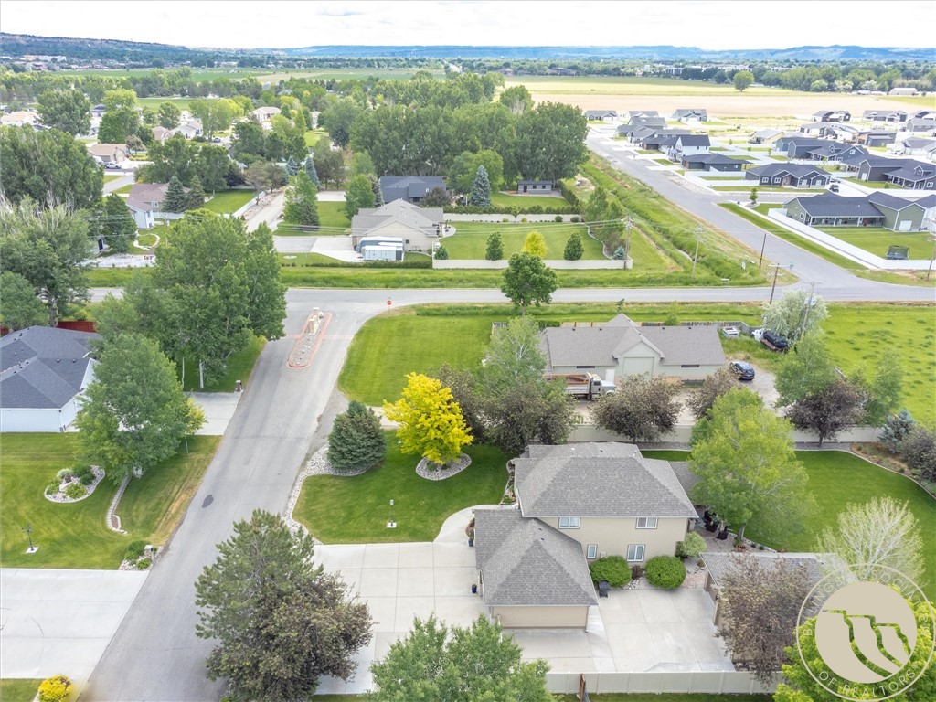 4816 Dovetail Avenue