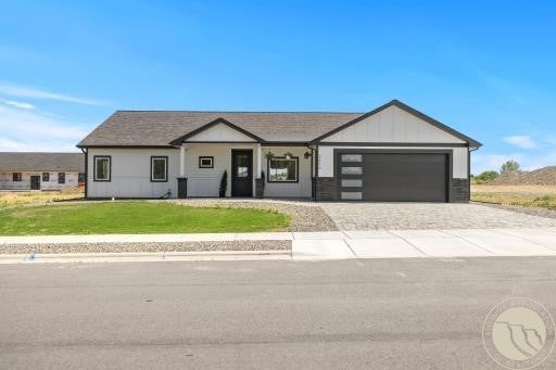 2676 Strapper Lane