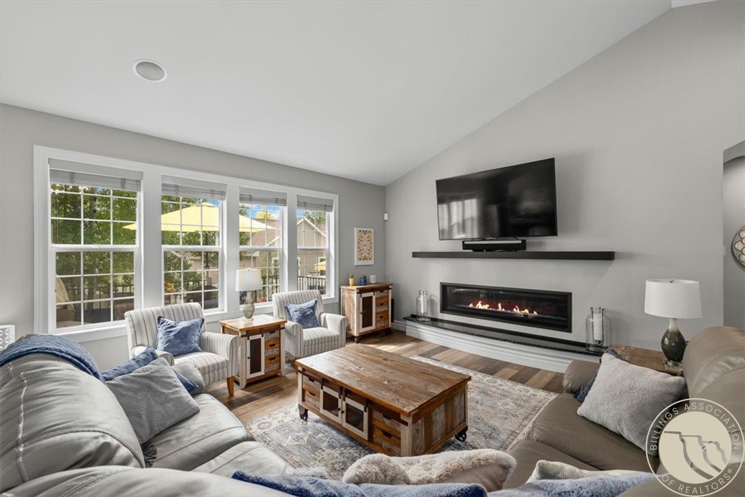 2624 Southridge Drive