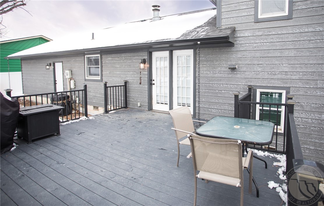 Billings, Montana 59105, United States, 4 Bedrooms Bedrooms, ,2 BathroomsBathrooms,Residential,Contingent,18377