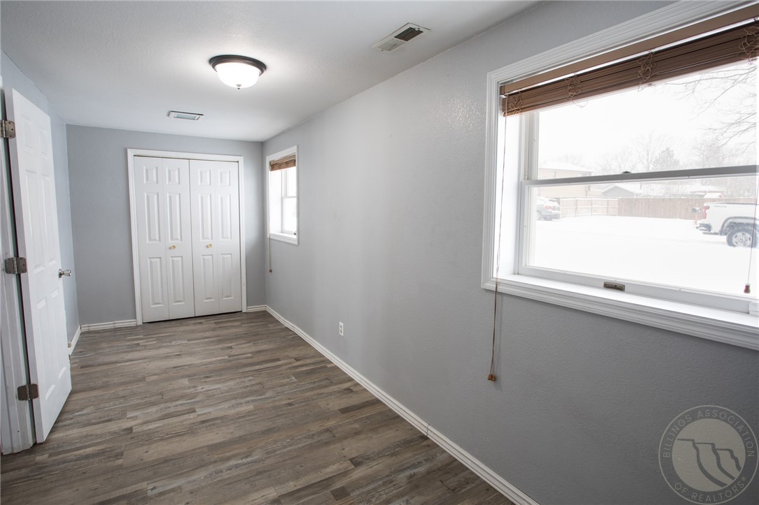 Billings, Montana 59105, United States, 4 Bedrooms Bedrooms, ,2 BathroomsBathrooms,Residential,Contingent,18377