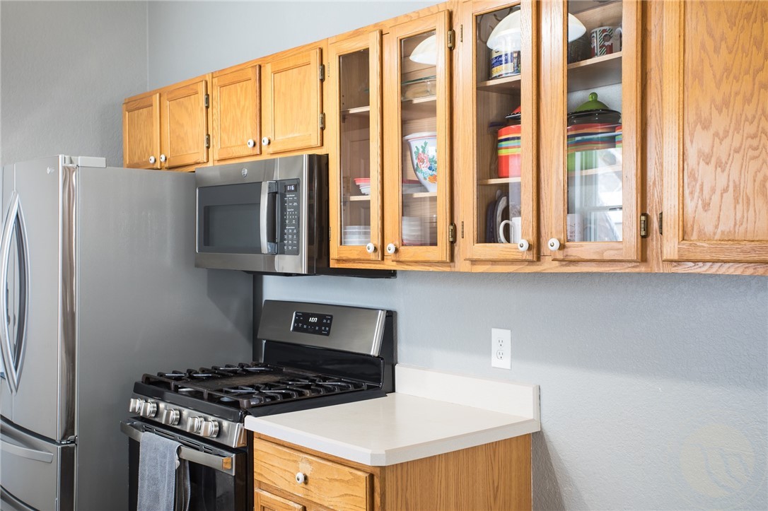 Billings, Montana 59105, United States, 4 Bedrooms Bedrooms, ,2 BathroomsBathrooms,Residential,Contingent,18377