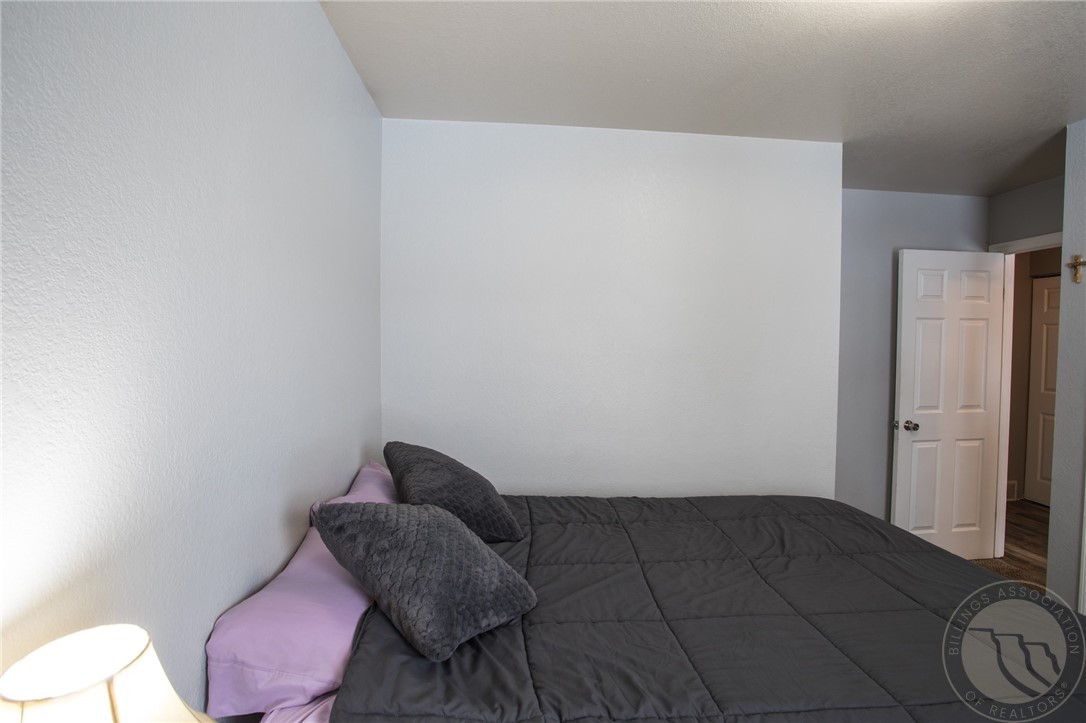 Billings, Montana 59105, United States, 4 Bedrooms Bedrooms, ,2 BathroomsBathrooms,Residential,Contingent,18377