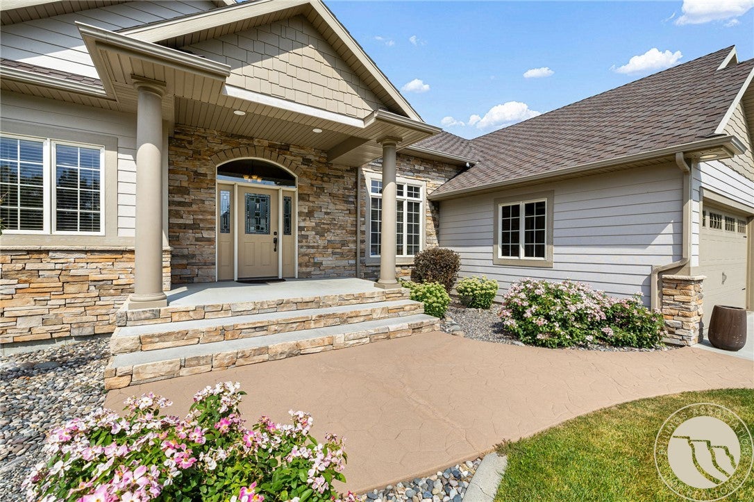 5325 Merlot Lane